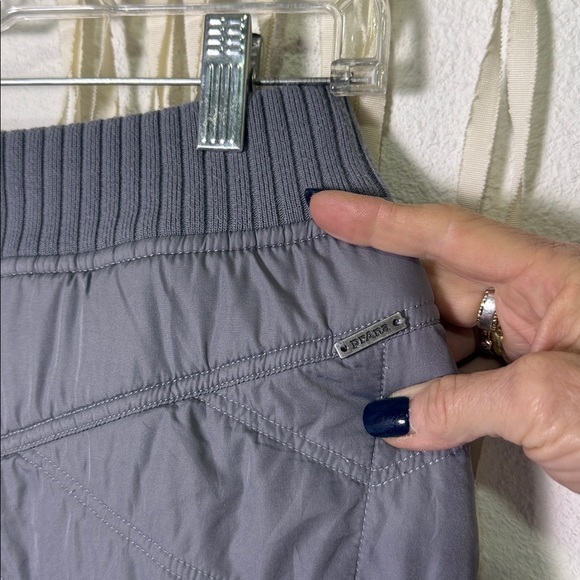 Prana Gray Quilted Diva Wrap Mini Skirt size XS - Picture 10 of 14